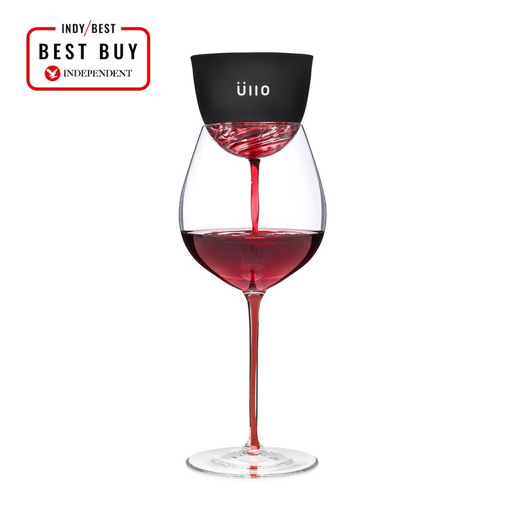 Üllo Wine Purifier is Rated the Best Wine Aerator